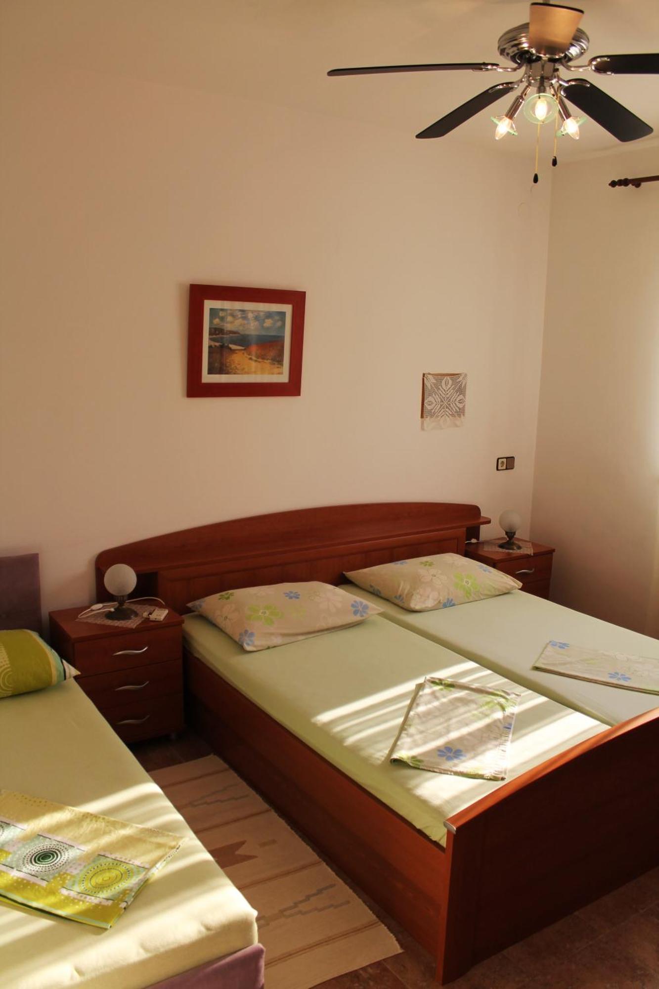 Apartments And Rooms Villa Mir Zaton  Buitenkant foto